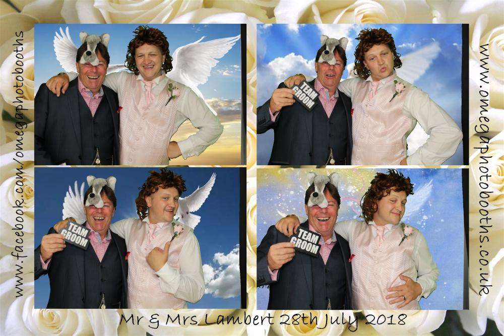 Hannah & Mikes Wedding | View more photos from the event at gallery.omegaphotobooths.co.uk/u/Omega-Photobooths/Hannah-Mikes-Wedding